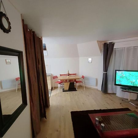 Appartement Independant Proche Paris, Roissy Cdg, Asterix, Disneyland ミトリー・モリー エクステリア 写真